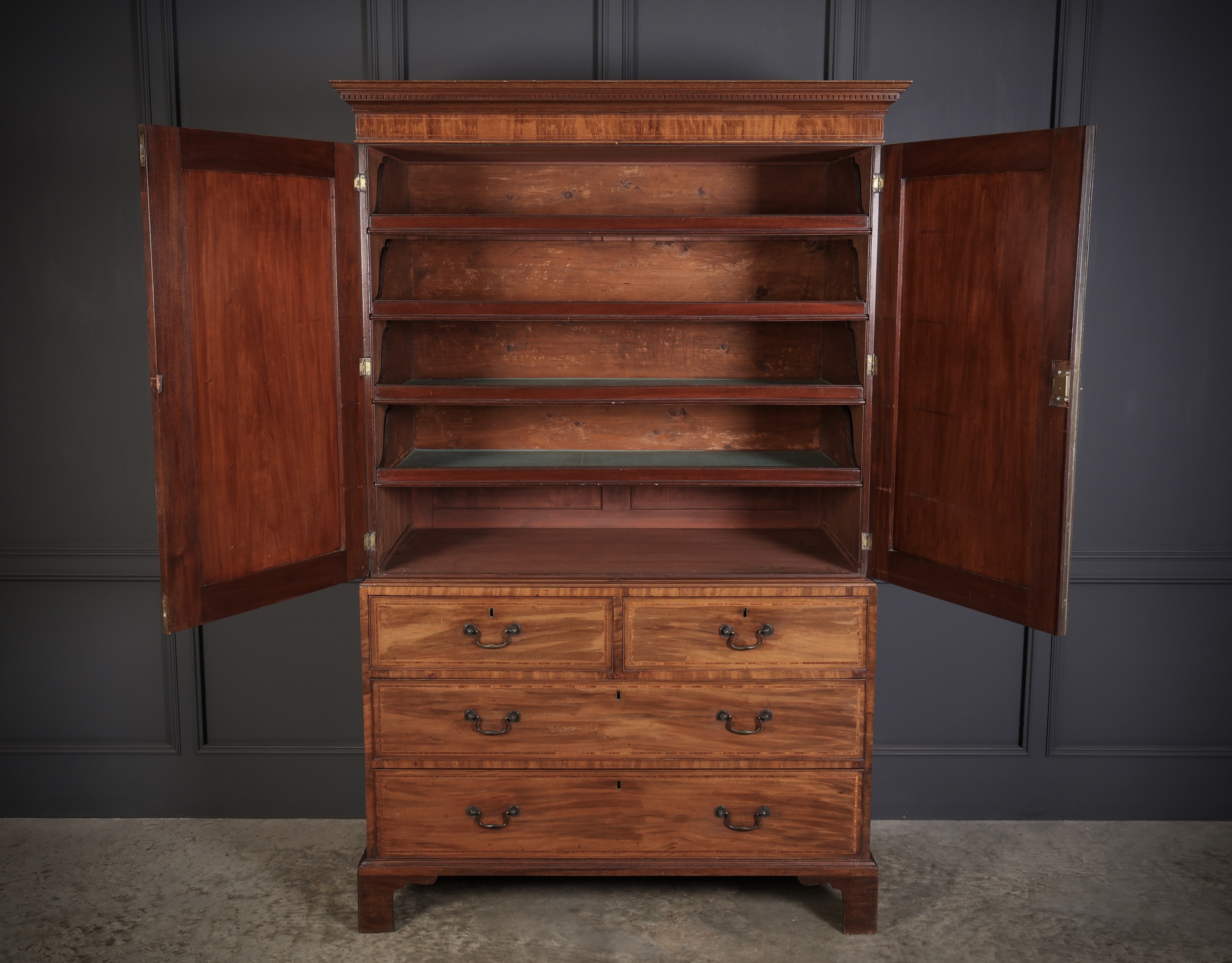 18th Century Inlaid Mahogany Linen Press Cupboard 18th century Antique Cupboards 8